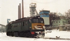 Lokomotywa spalinowa ST44-1037 na terenie Kopalni Węgla Kamiennego Rydułtowy. Lata...